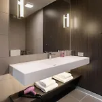 Moxy Neustadt فندق