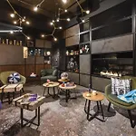 Moxy Neustadt