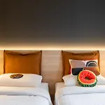 Moxy Neustadt 3*