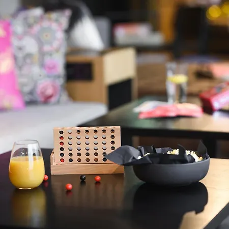 فندق Moxy Neustadt 3*