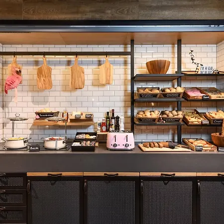 Hotel Moxy Neustadt Dresde