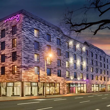 Hotell Moxy Neustadt