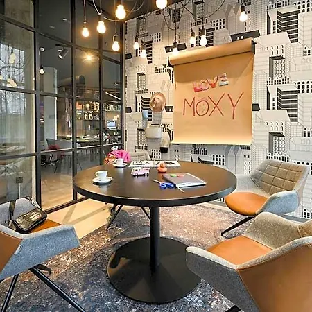 Moxy Neustadt 3* Dresden