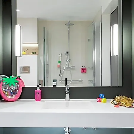 Szálloda Moxy Neustadt