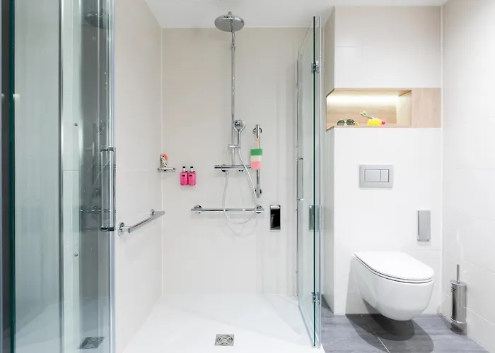 Moxy Neustadt מלון 3*