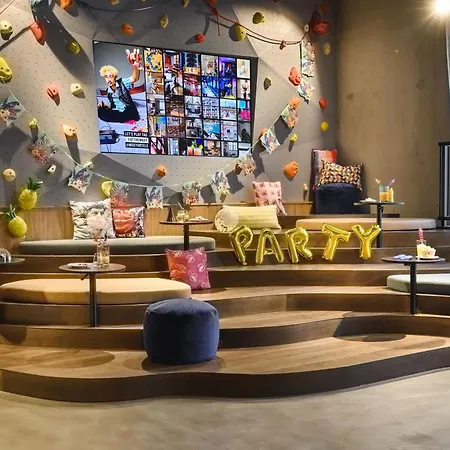 Moxy Neustadt Dresden