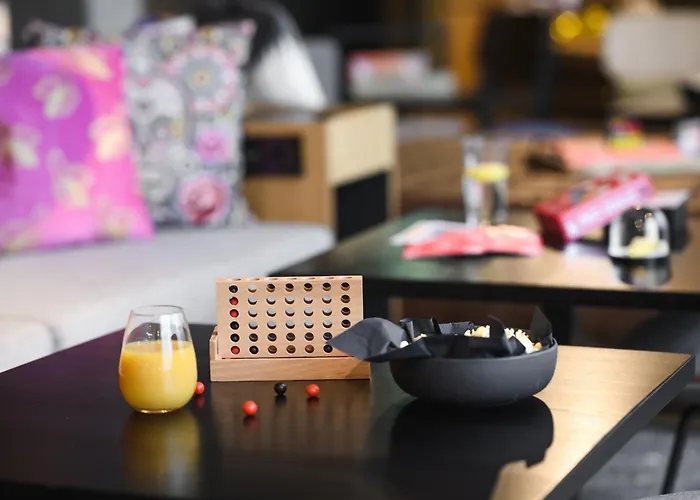 Hotel Moxy Neustadt 3*